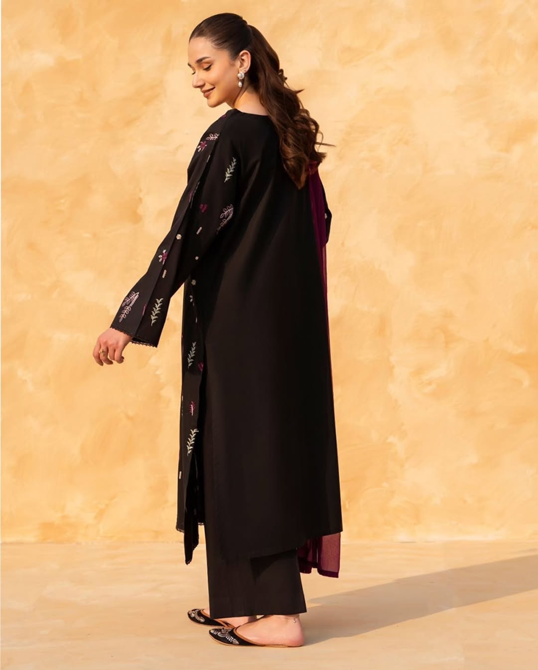 Dreem Embroidered 3pc royal lifestyle collections