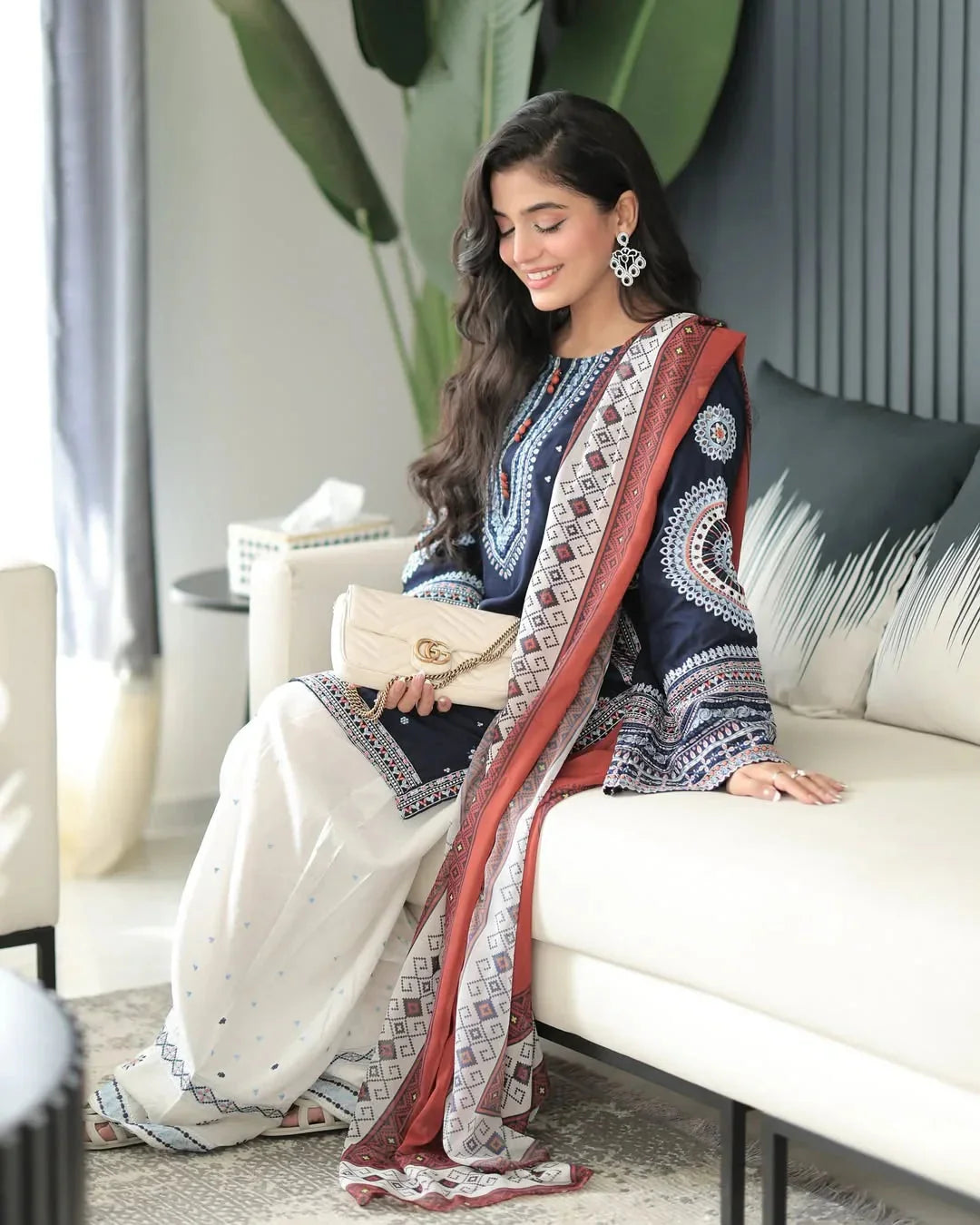 Rangrez – Heavy Embroidered Stitched Suit royal lifestyle collections