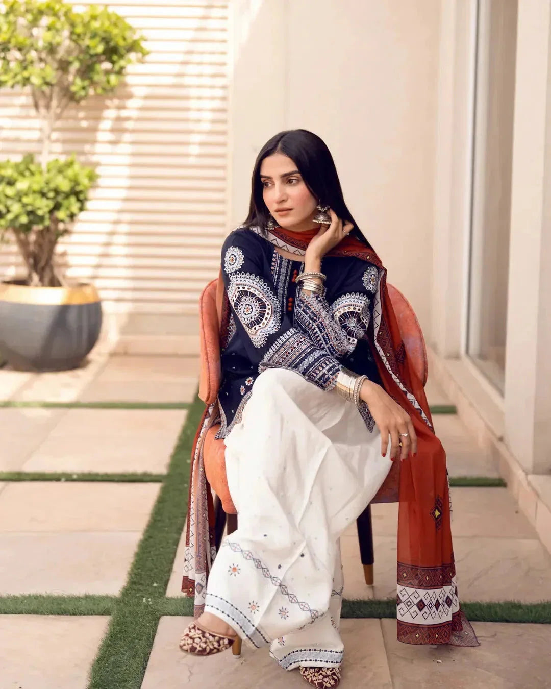 Rangrez – Heavy Embroidered Stitched Suit royal lifestyle collections