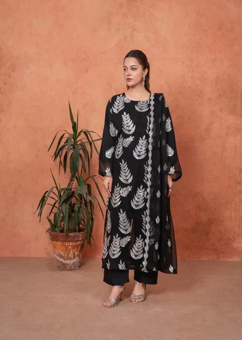 Royal Zirwah Black 3PC royal lifestyle collections