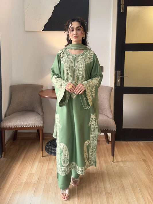 Afreen Embroidered 3pc royal lifestyle collections