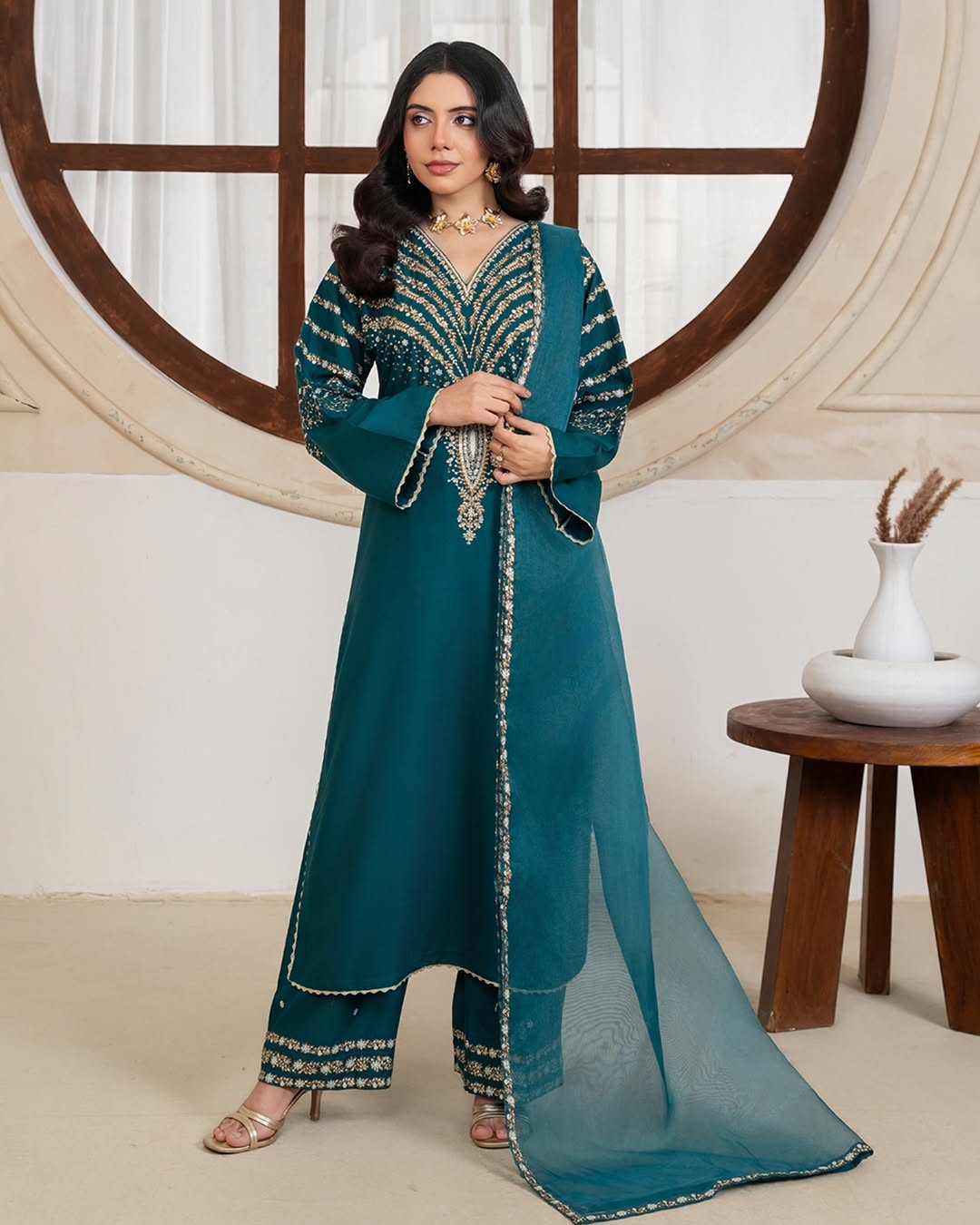 royal jazmain embroided 3pcs (zink) royal lifestyle collections